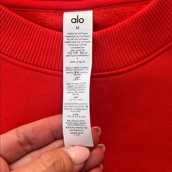 NWOT Cropped Alo Accolade Sweatshirt - Picture 2 of 3